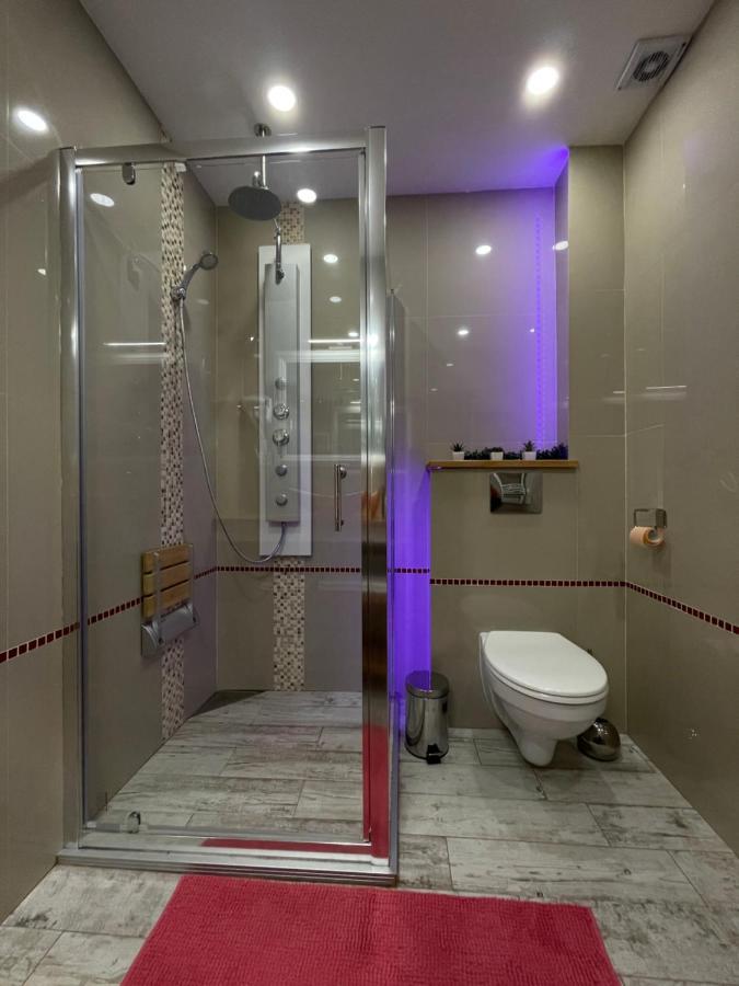 Voyage Cubic Adults Only Apartamento Sibiu